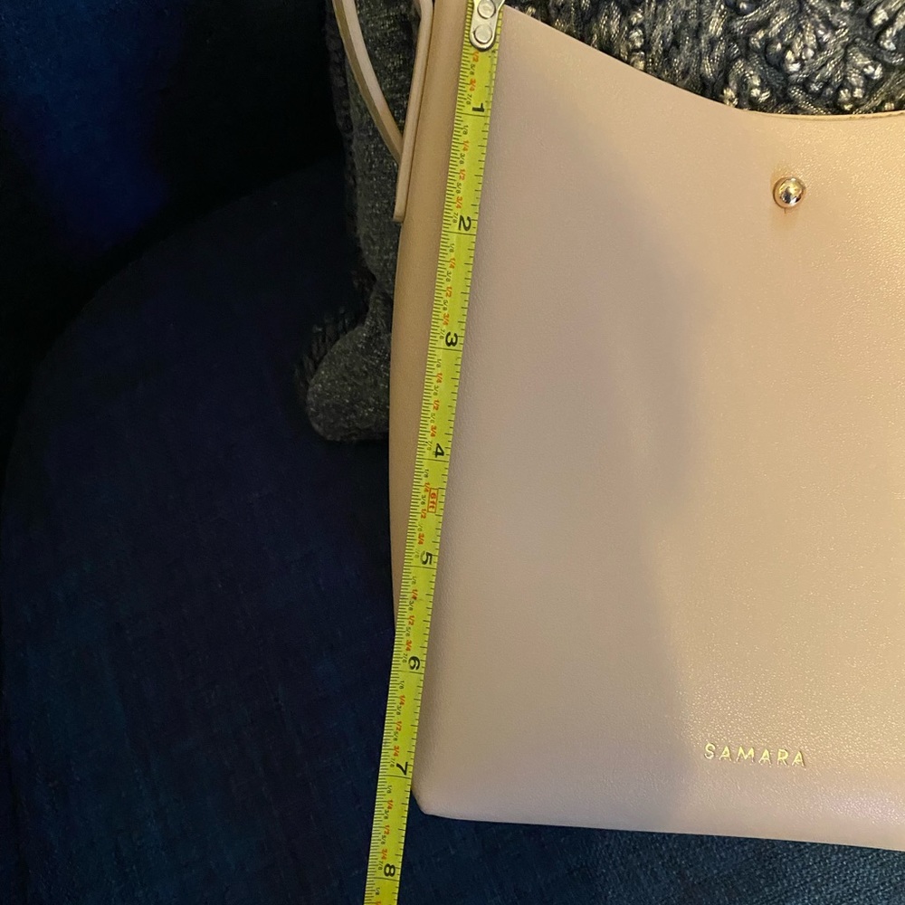 EUC Medium Samara shoulder bag/crossbody - Picture 10 of 11